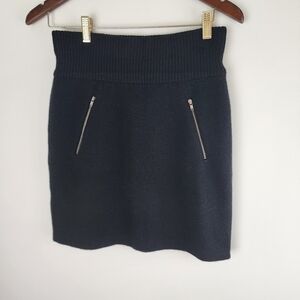 Ann Taylor Loft Black Sweater Knit Wool Blend Skirt With Zipper Pockets Size XS
